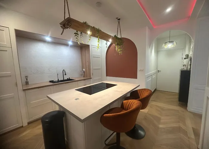 Lägenhet Haussmannien A La Cathedrale De *